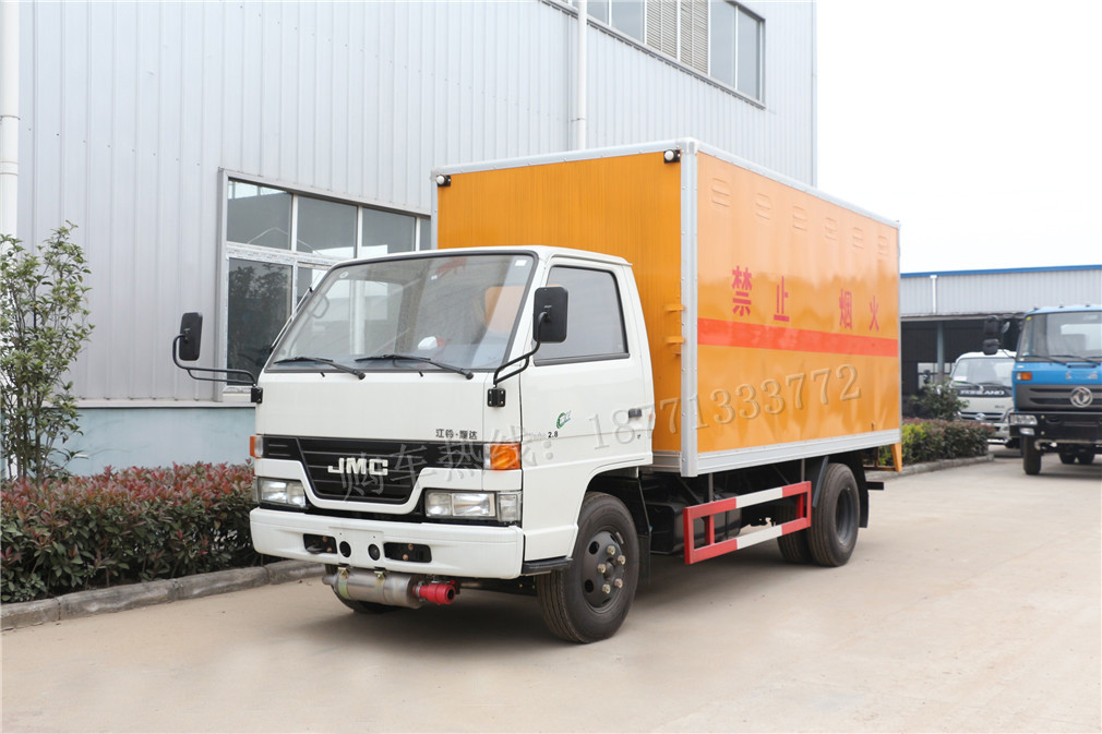 江鈴全順CLW5043XQYJ5爆破器材運輸車車型簡介